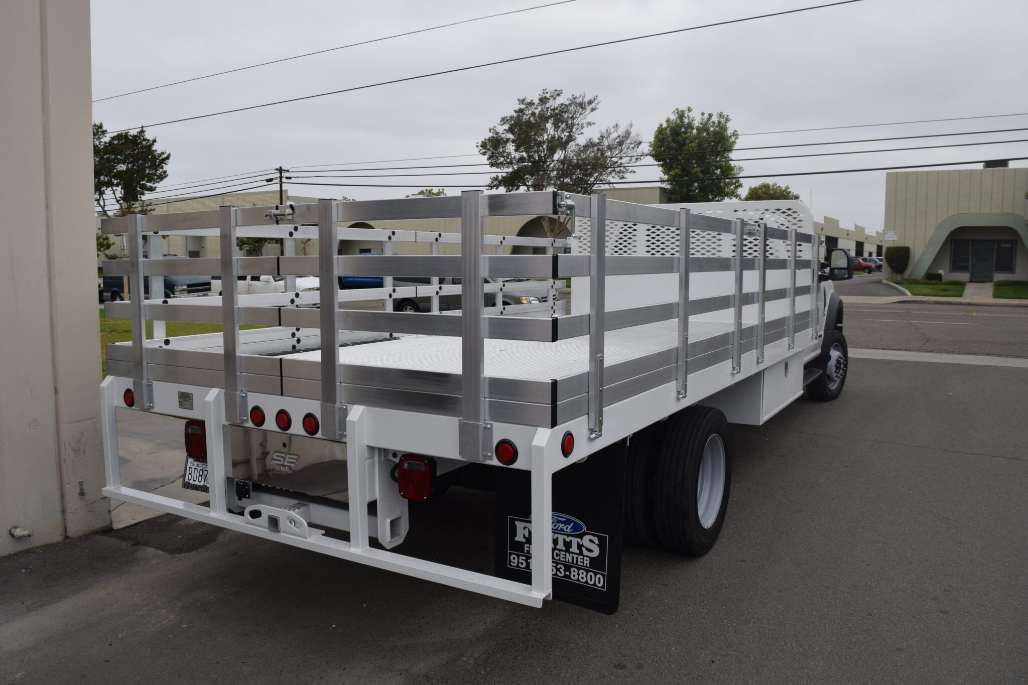 Aluminum Gate Assembly for a 2021 F550 8'x16' with 30'' fold down sides &amp; 30''lift out stakes in the rear