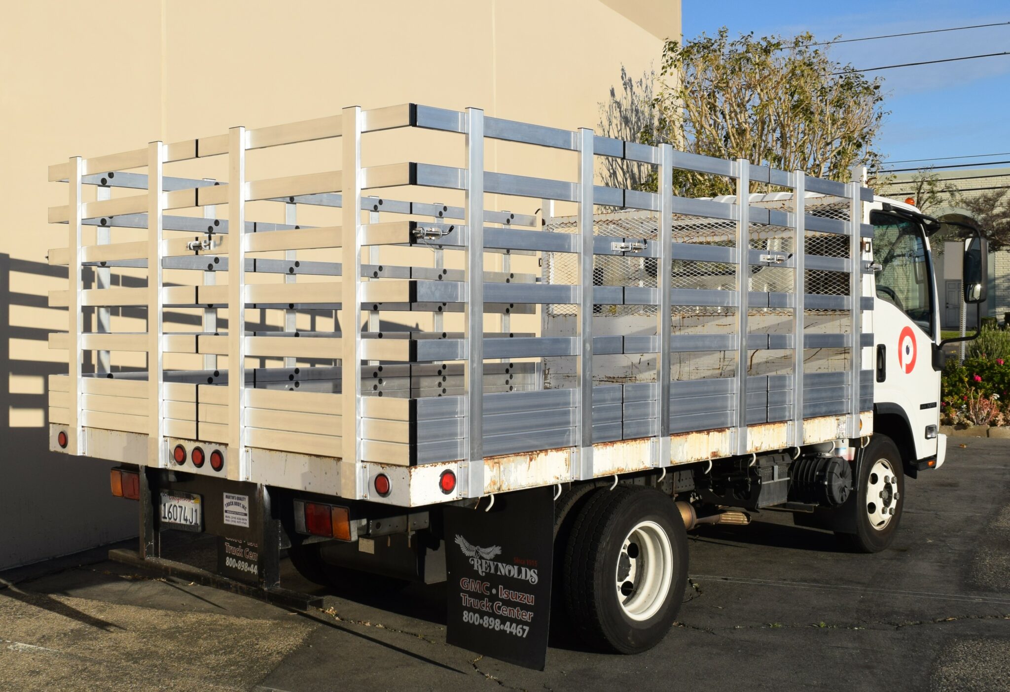 Aluminum Gate Assembly for a 2012 Isuzu 8'x12', with 48'' lift out stakes
