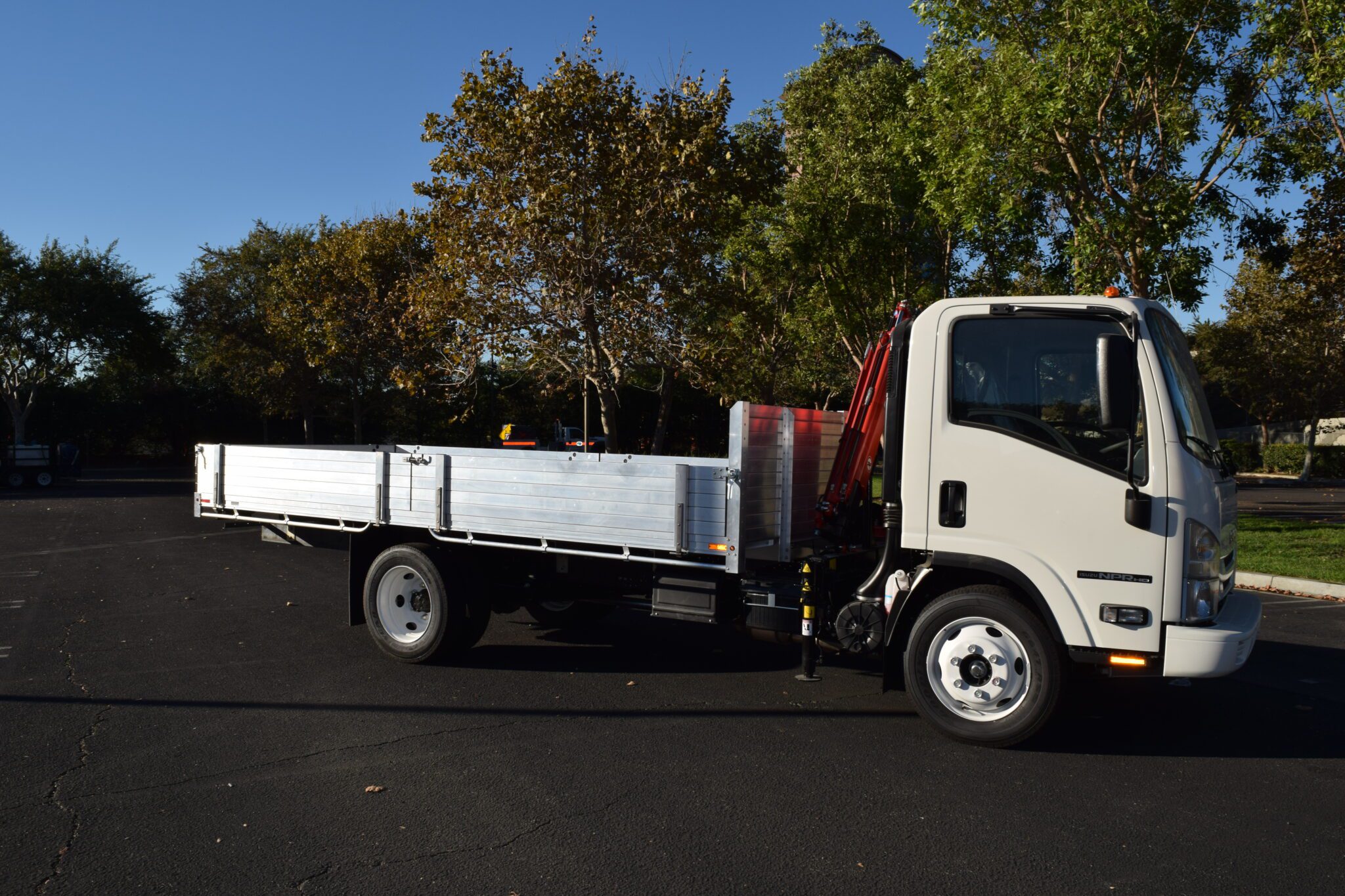 2019 Isuzu NPR 7x16 FD 15 Solid Tie Downs Crane Passenger Side Front