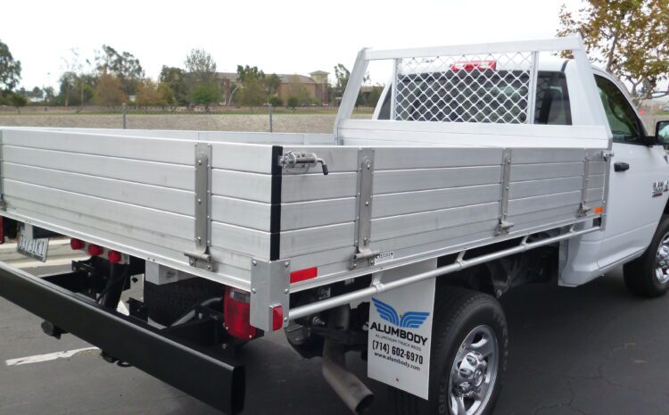  How a Service Body Truck Bed Makes Your Job Easier